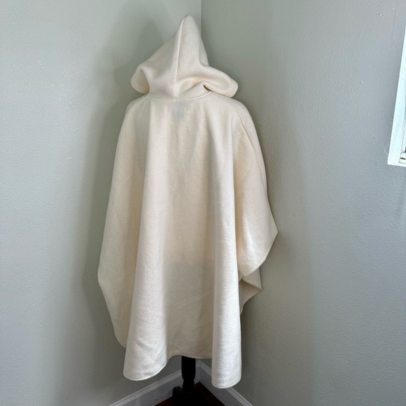 Bridge Gate Ivory Women's Hooded Cape/Poncho Size S - Picture 6 of 9